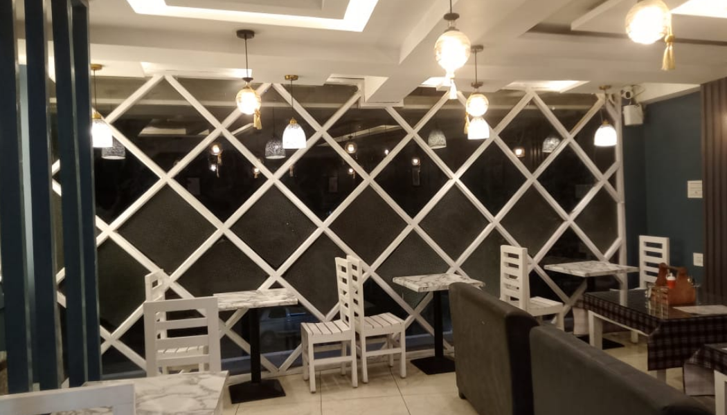Luxury Dining Ambiance